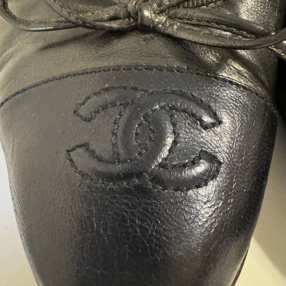 Chanel Flats 39.5 - Picture 3 of 13